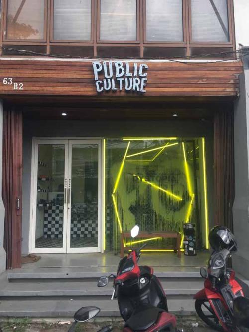 Public Culture, Memutus Rantai Keseragaman Tren